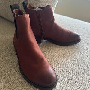 Cobb Hill Winter & Rain Waterproof Ankle Boots Red